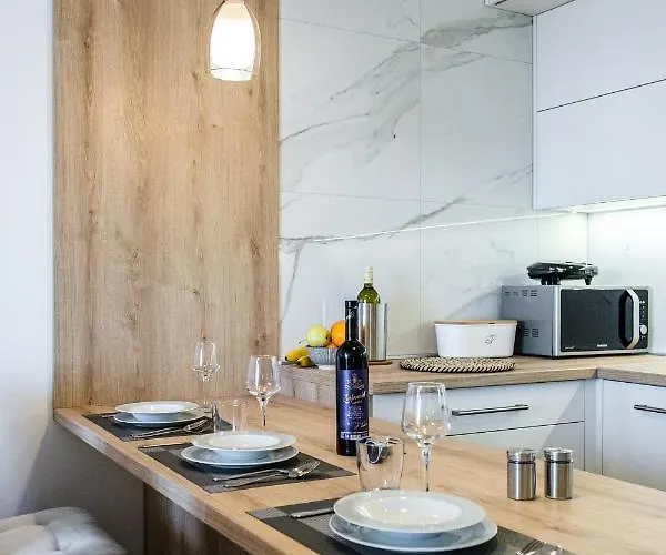 Golden View 8 Lägenhet